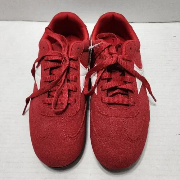 New Avia Lifestyle Sneakers - Red with White - Size 8 - faux suede - Picture 3 of 7